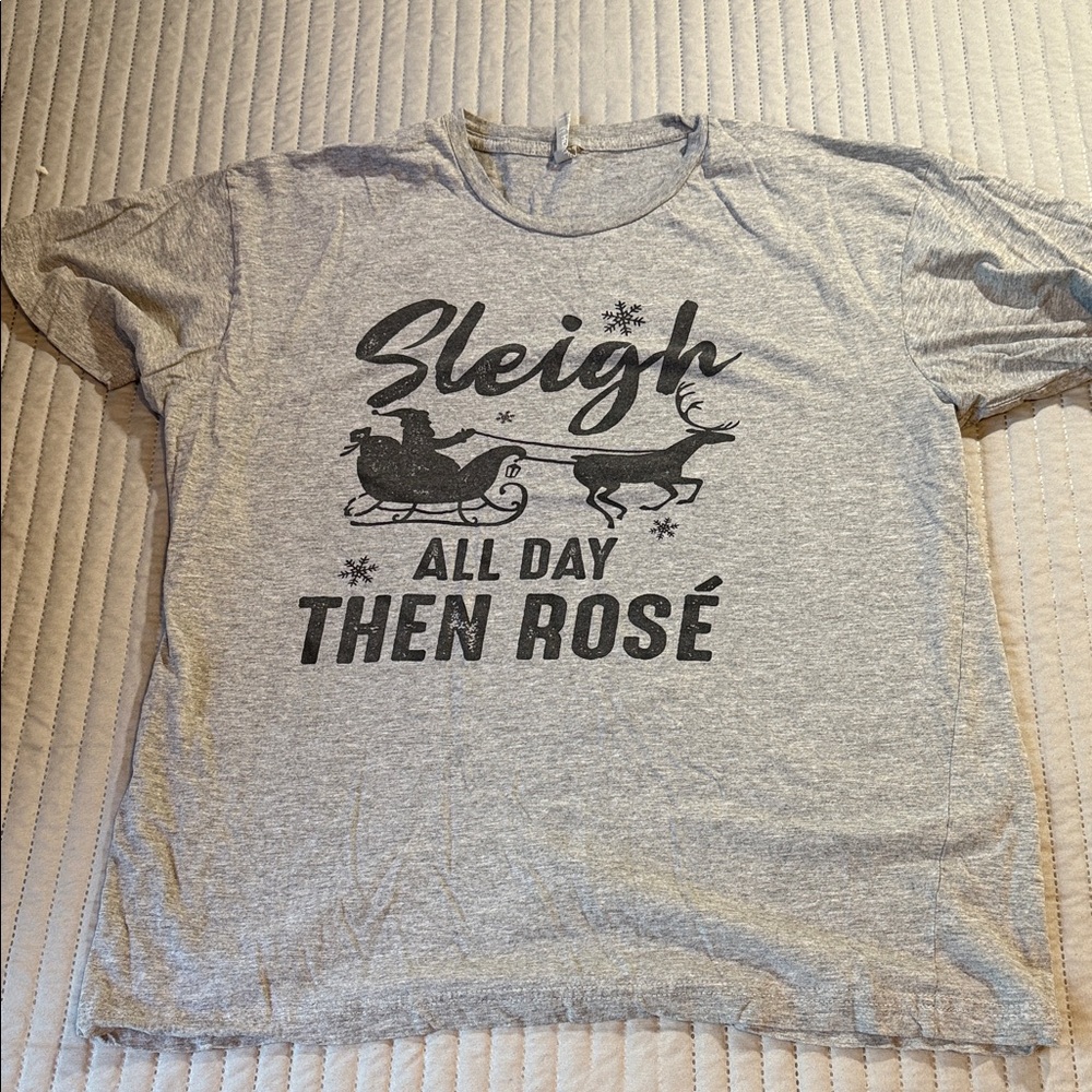 Gray Graphic Tee with Sleigh Design